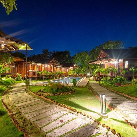 Anna Pham Bungalow - Friendly Local 富国 外观 照片